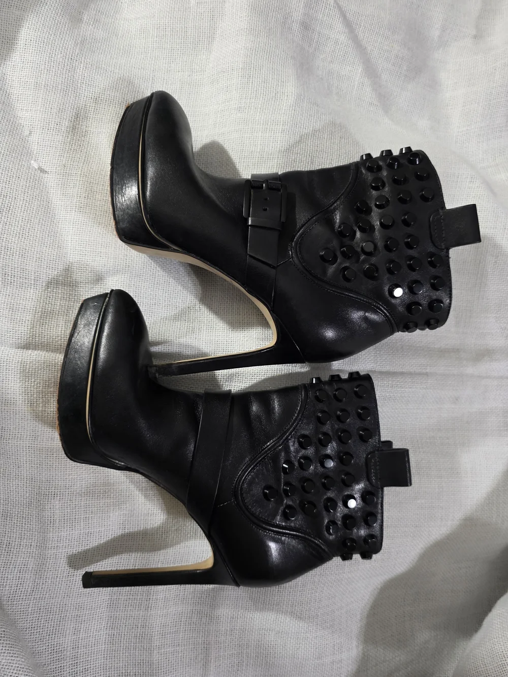 Michael Michael Kors Black Leather Studded Pointed Toe Ankle Booties Size 6M
